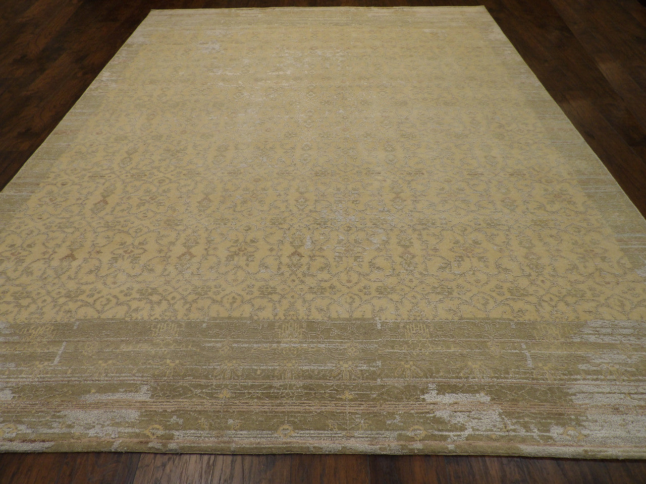 Transitional Vintage Erase Design rug corner detail