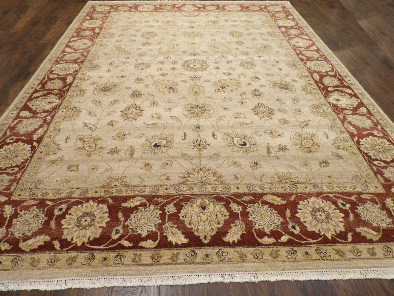 Agra Ziegler rug corner detail
