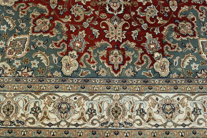 Traditional Fine Tabriz rug corner detail