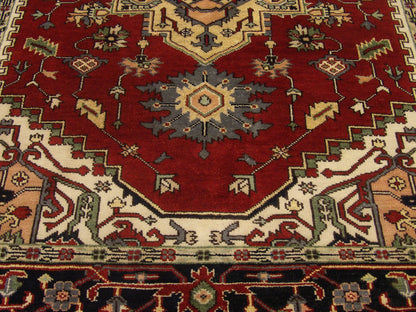 Tribal Heriz rug border detail