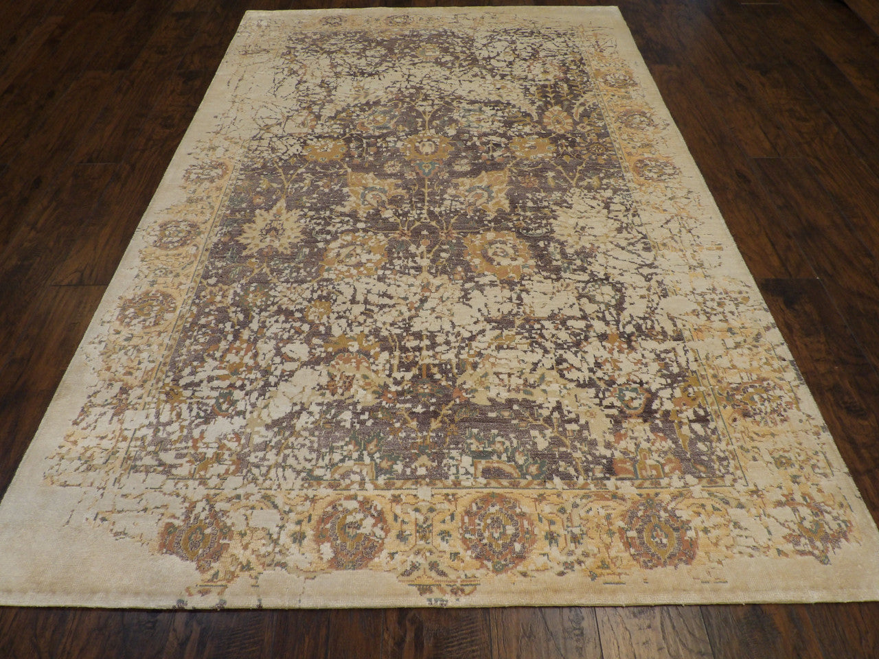 Close-up of silk pile, Beige & Purple rug