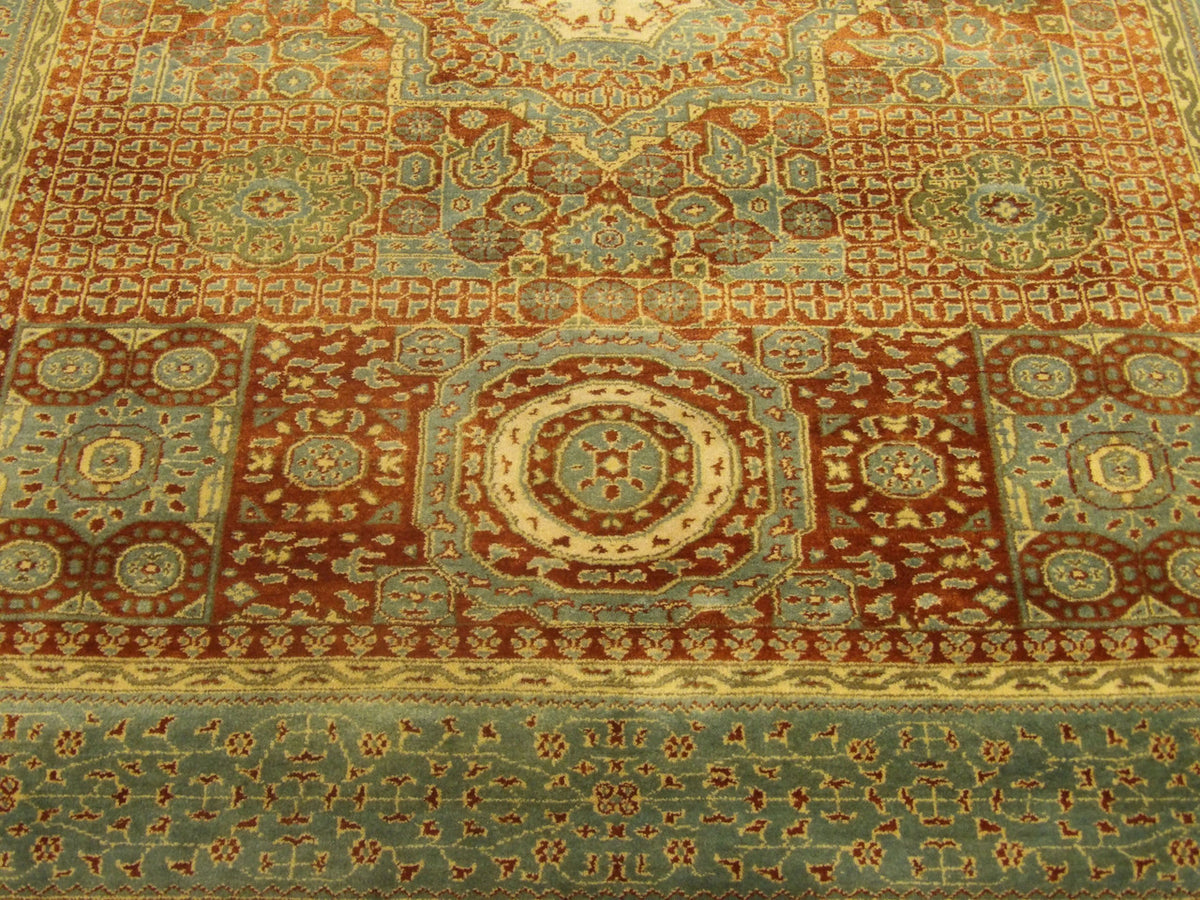 Mamluk rug border detail