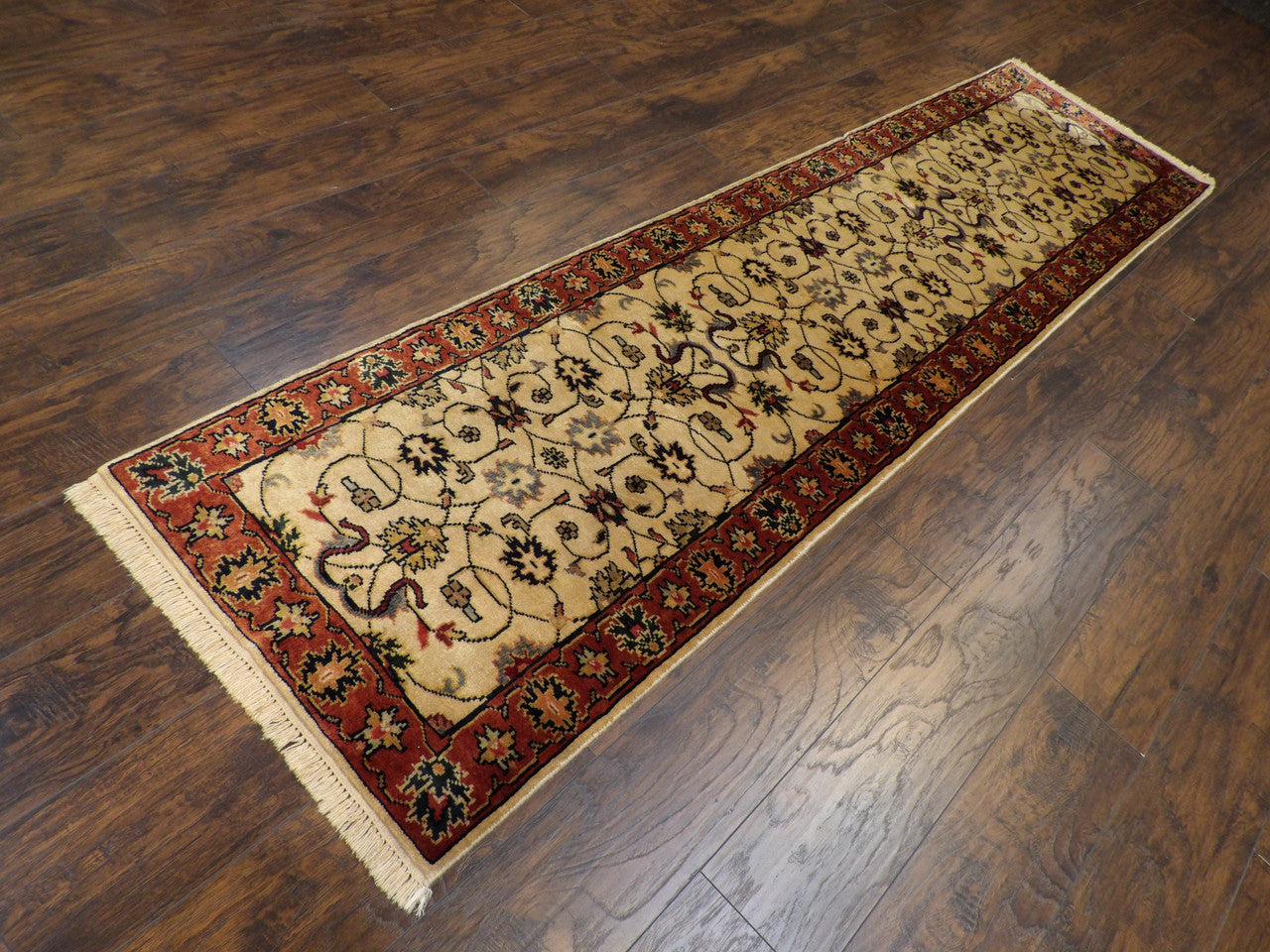 Beige 2'6" x 10'0" Turkish Weave Silky Natural dye Hand knotted Wool Rug - Sku: w591