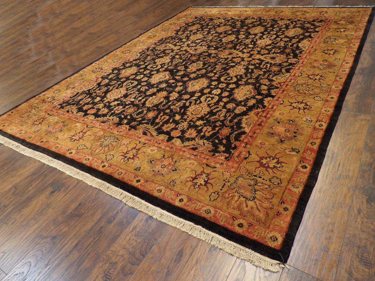 Kashan pattern detail, thick pile
