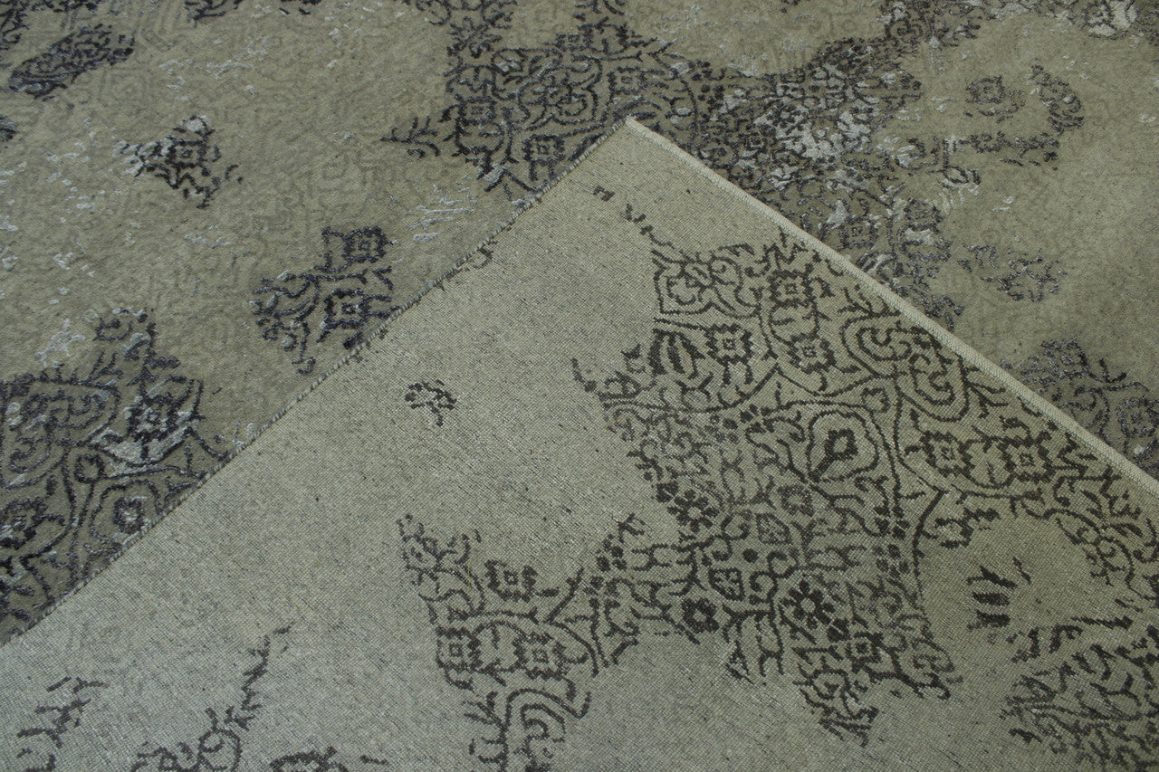 Transitional Abstract Ikat Design pattern detail