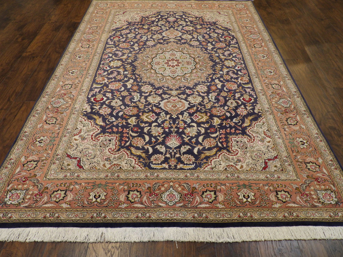 Qum rug corner detail