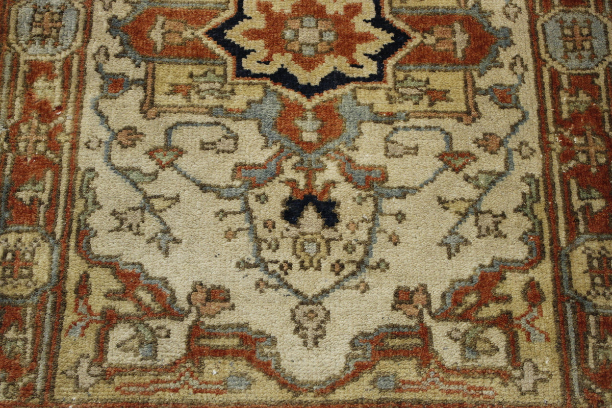 Tribal Antiquty Sherapi rug border detail