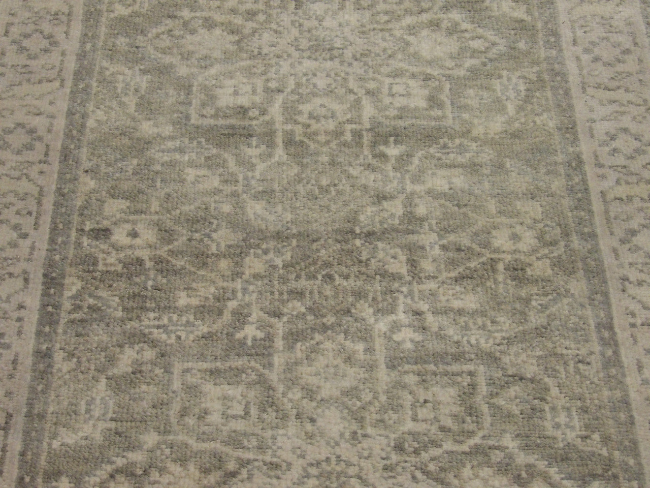 Back of Wash Oushak hand-knotted rug
