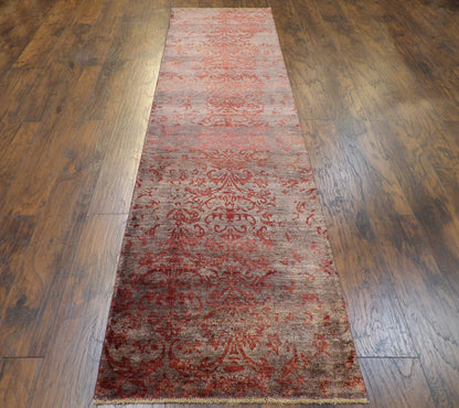 Modern Silky Damask rug corner detail