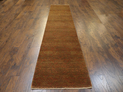 Damask runner end detail