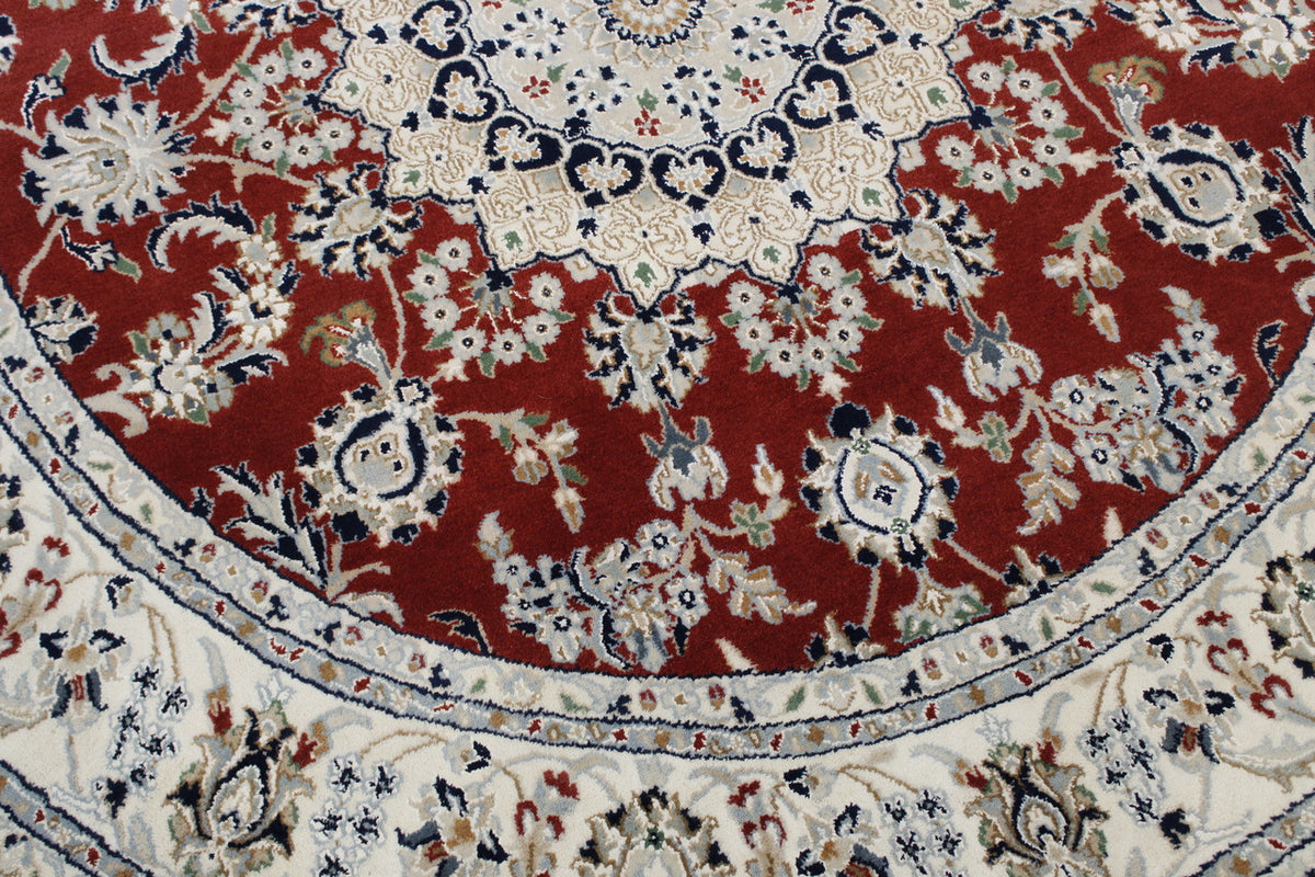 Traditional Indo Nain rug border detail