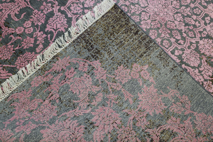 Gray & Pink Transitional Broken Design rug in room setting