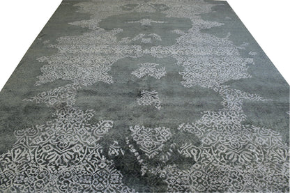 Modern Abstract Broken Design rug border detail