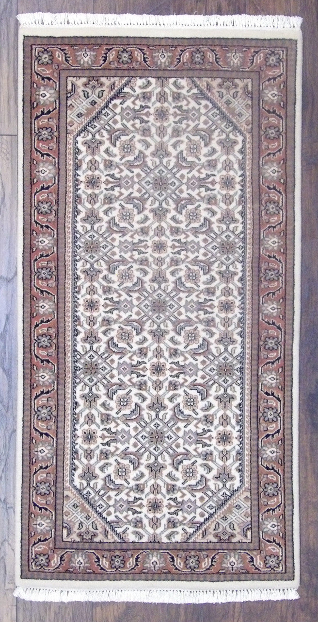 Fine Persian Mir Herati Hand knotted Wool Rug 2'4" x 4'8" - W11359