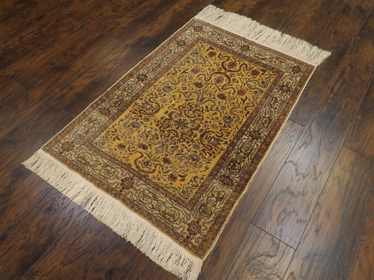 Fine Silk Prayer Rug Tabriz 3'0"x5'0" Hand-knotted Rug -w737