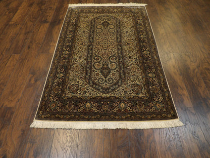 Fine Silk Shalimar Tabriz 4'0"x6'0" Hand-knotted Rug -con-10a