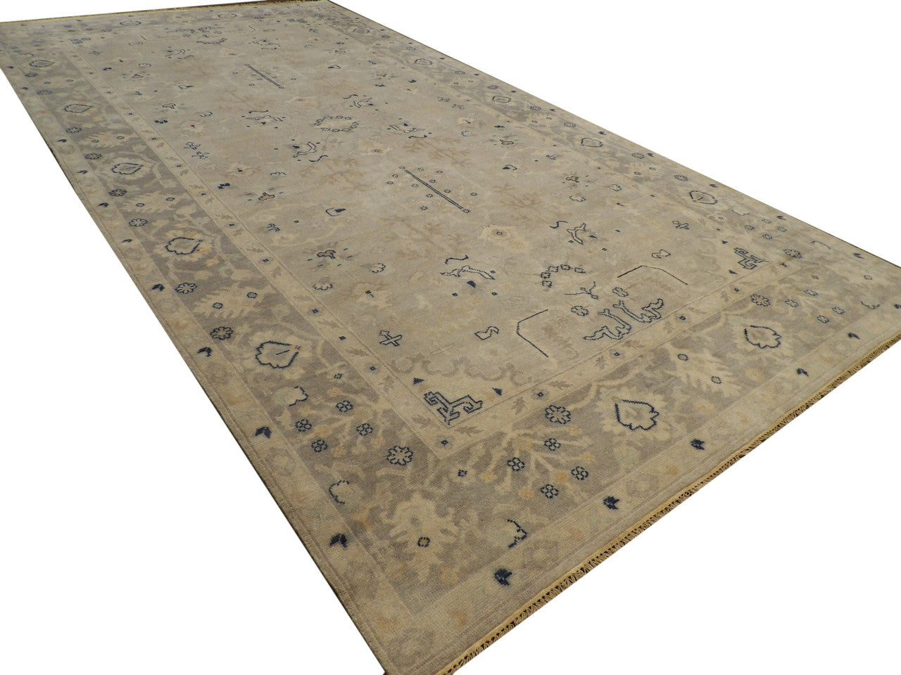 Turk Oushak Vege Dye White Wash Hand knotted Rug 8'3" x 15'8" -  W11312
