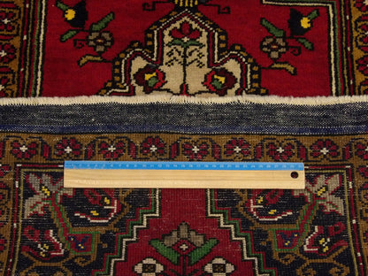 Vintage Anatolian Yastik Hand knotted Wool Rug 1'10" X 3'5" - W1119