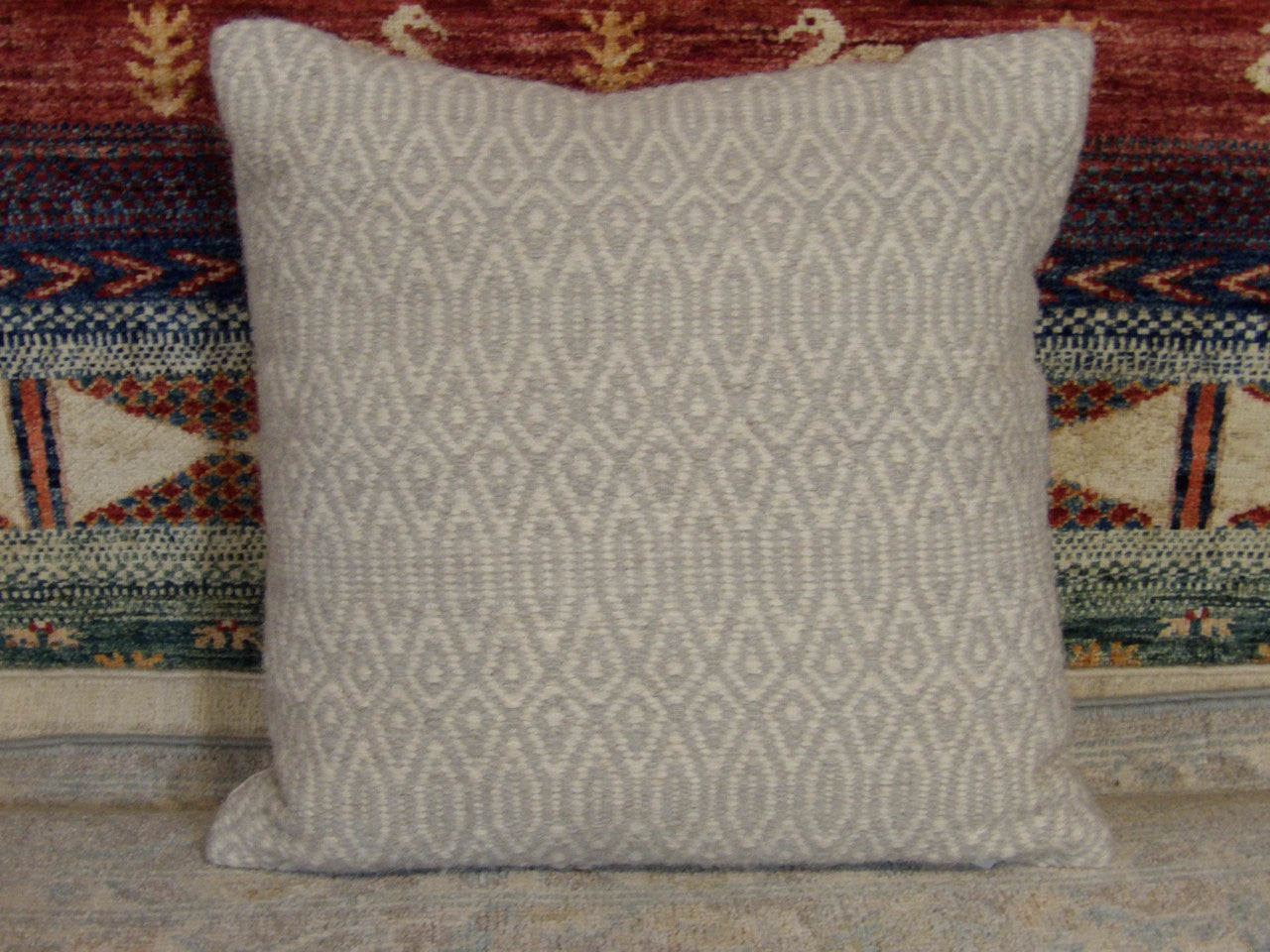 Handwoven accent pillow cover, 1'5 x 1'5, full view