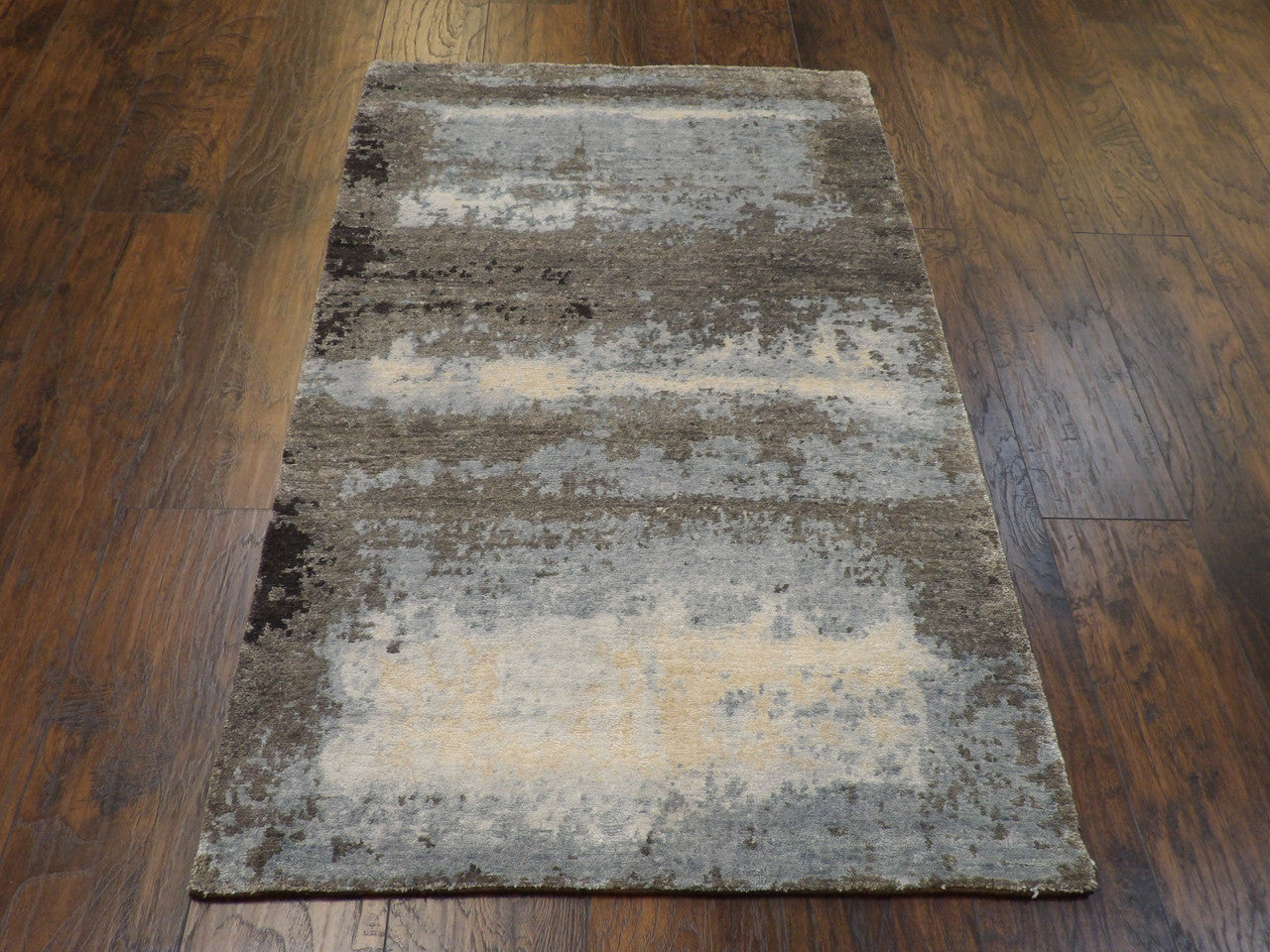 Modern Tibetan Abstract Design rug corner detail