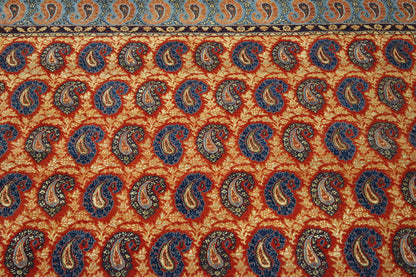 Traditional Antique Peasley Kerman rug corner detail