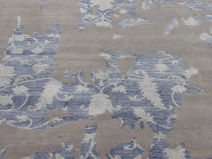 Close-up of wool-silk sheen on abstract broken design rug