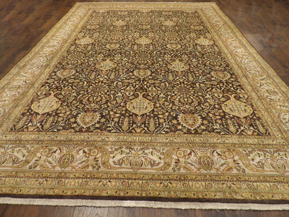 Fine Persian Haji Jalili rug border detail