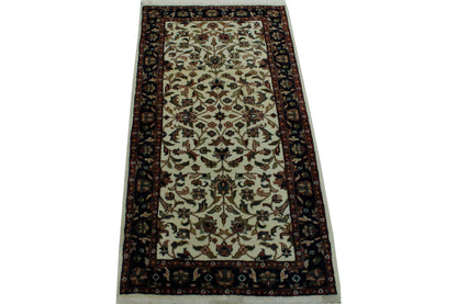 Traditional Indo Kashan rug border detail