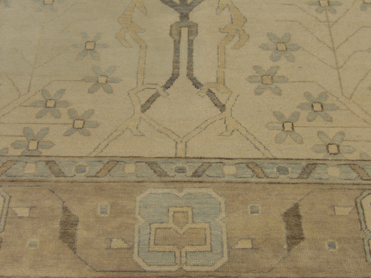 Turk Anatolian Oushak Wash rug border detail