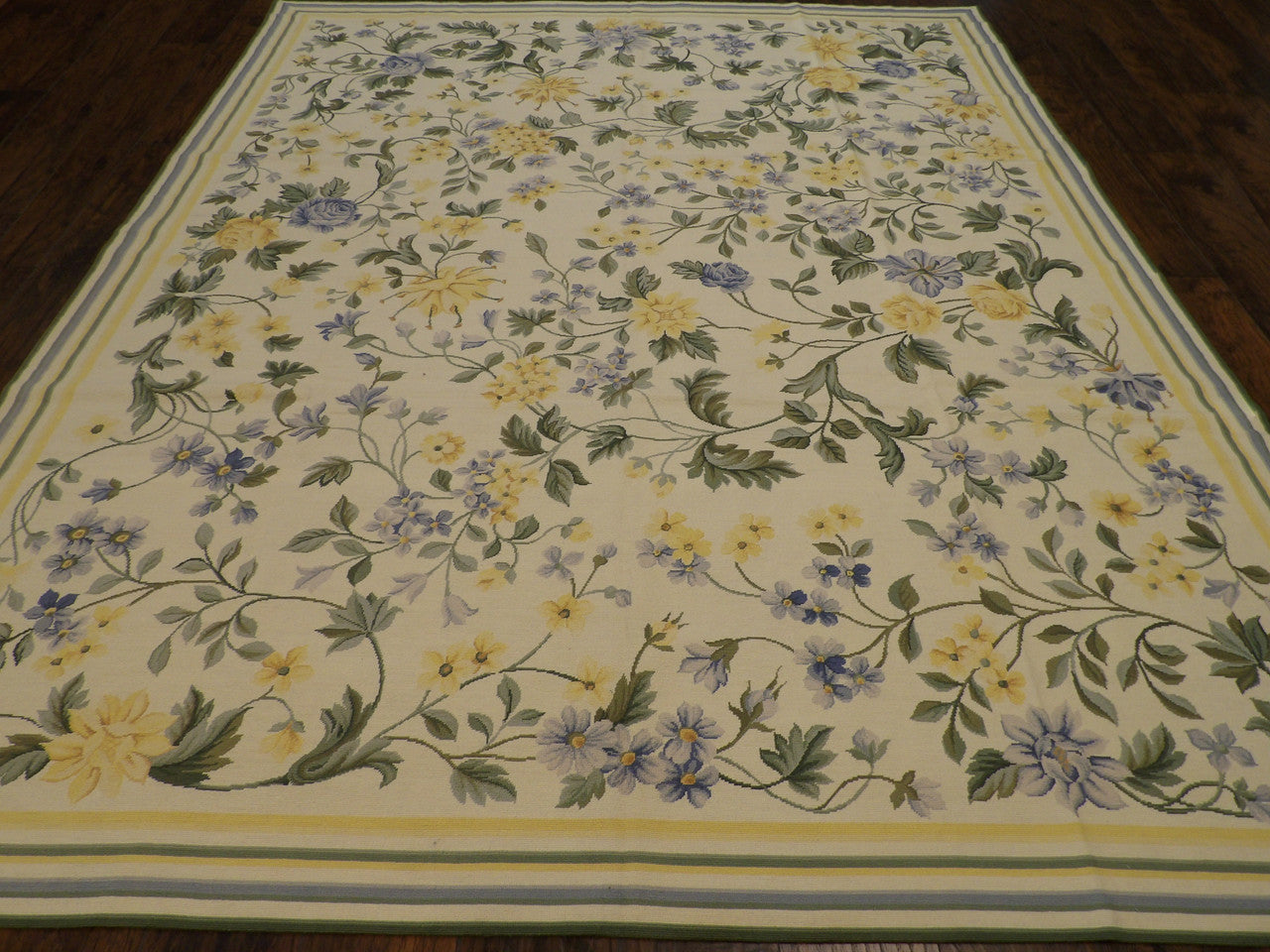 Close-up of wool pile, Green & White rug