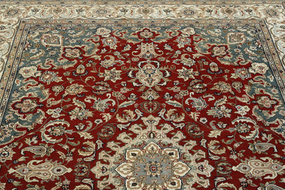 Close-up of wool pile, Beige & Red rug