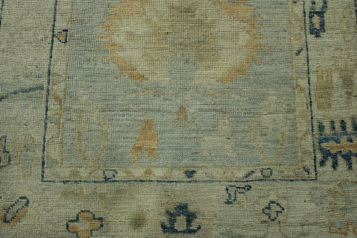 Full view of Oushak Chobi rug