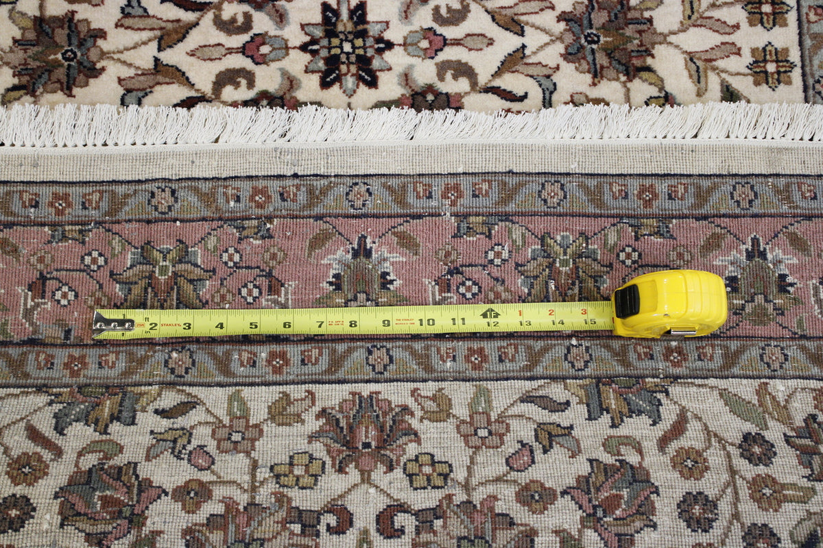 Beige Traditional Bidjar Design rug in room setting