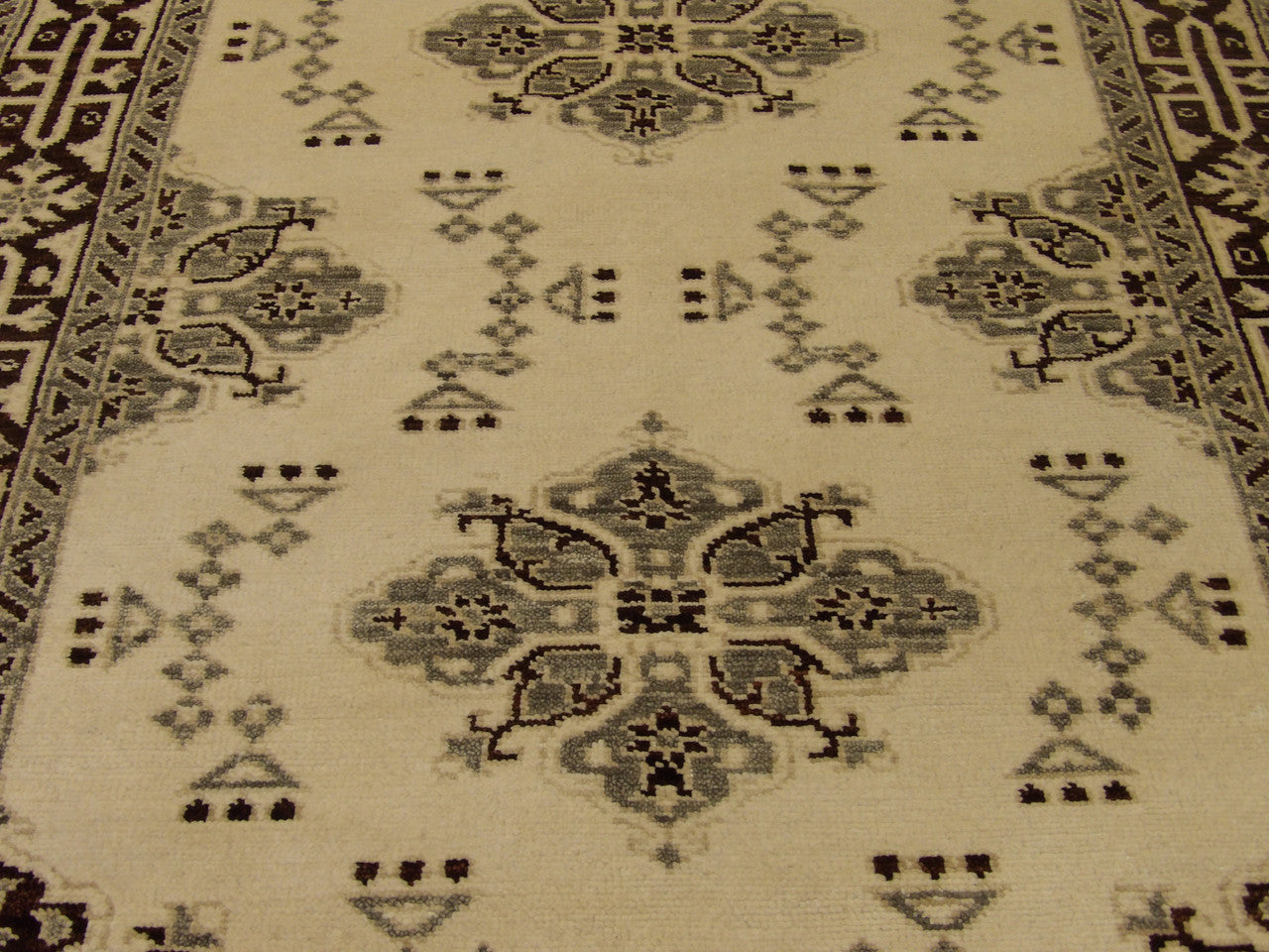 Back of Tribal Fine Heriz Natural Dye hand-knotted rug