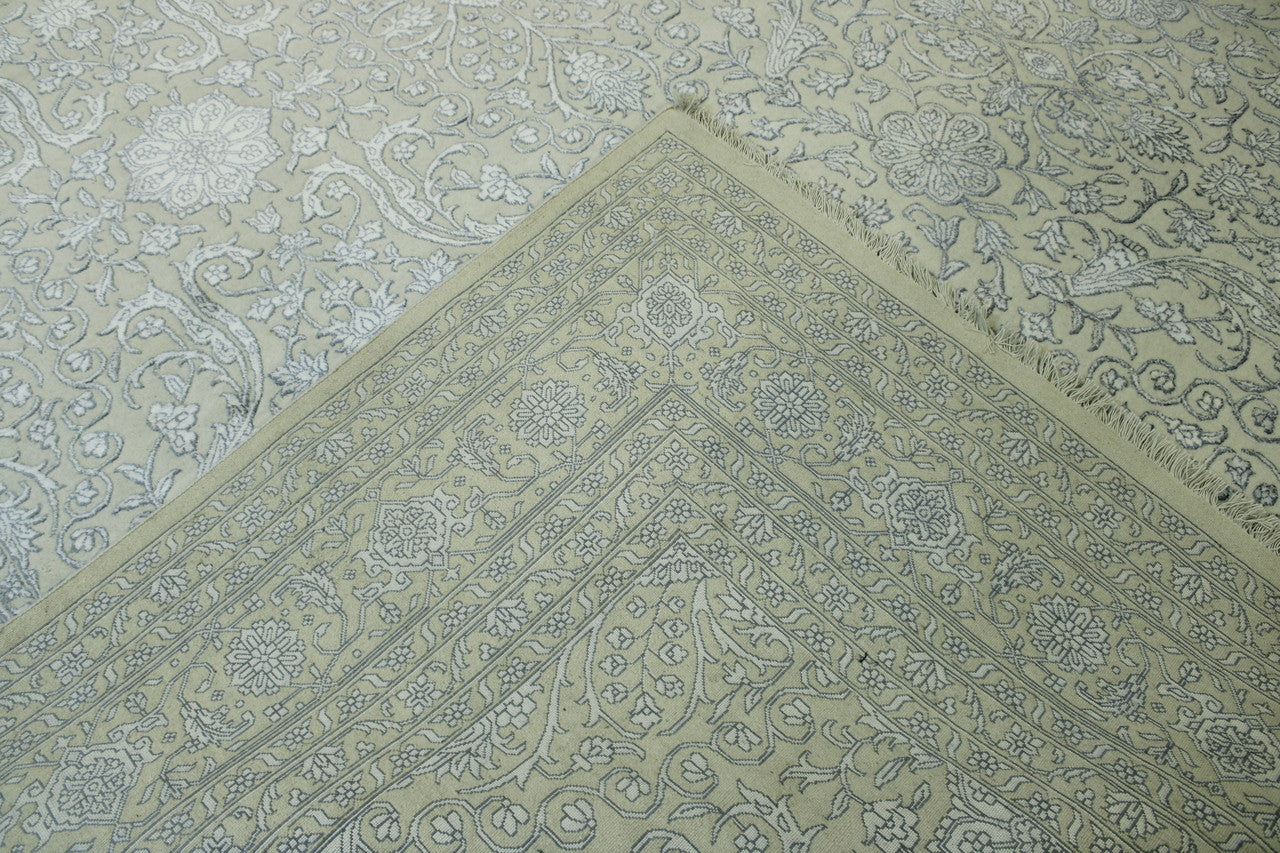 Transitional Fine Haji Jalili pattern detail