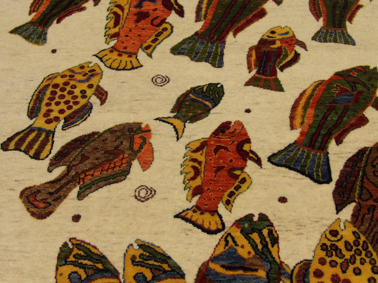 Natural Coastal Fish Design rug border detail