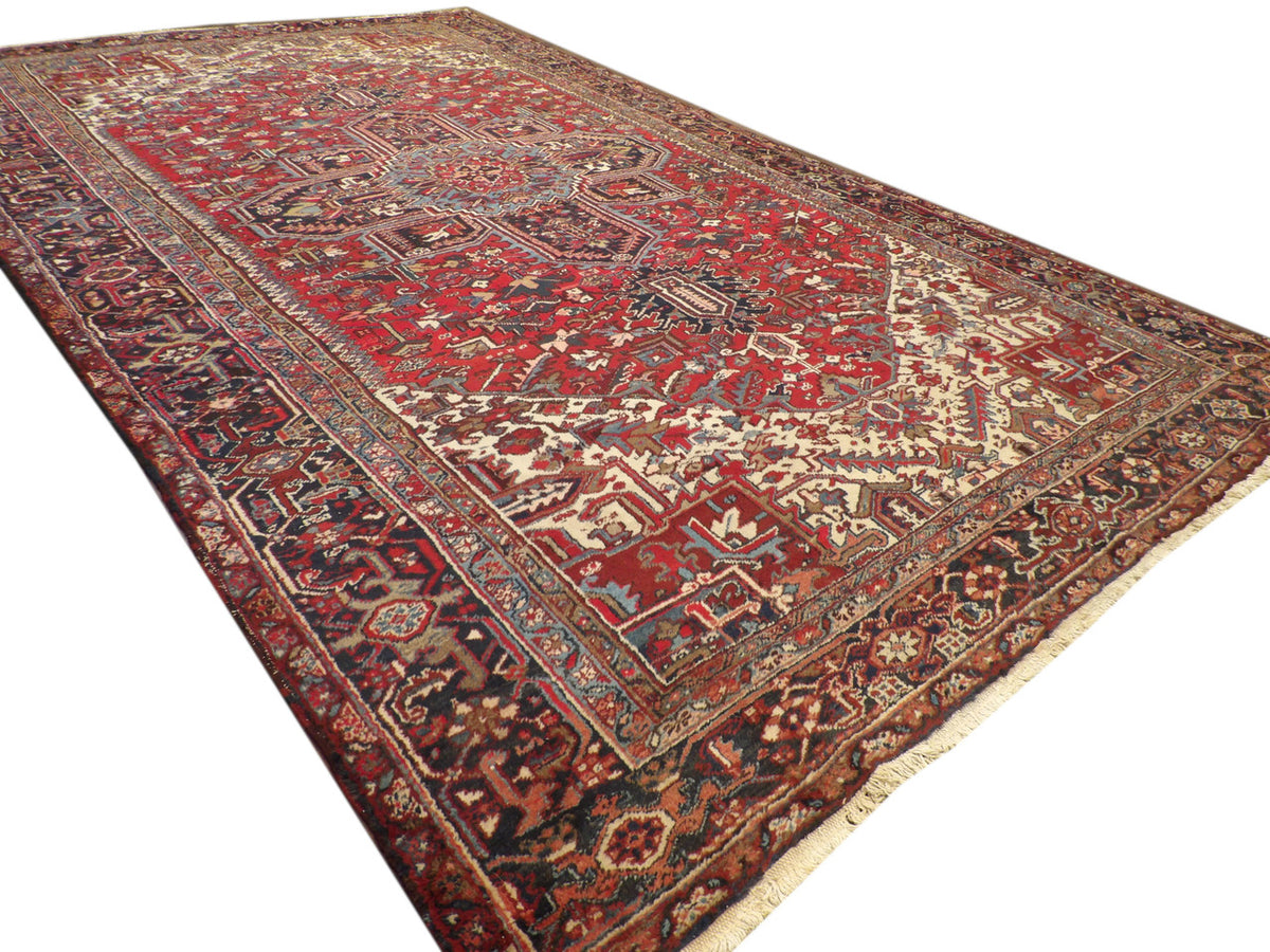 Full view of antique Heriz palatial rug