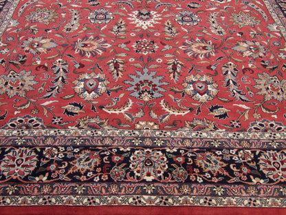 Fine Persian Kashan rug border detail