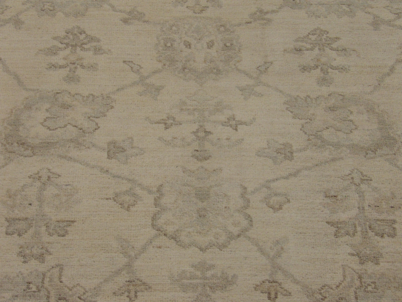 Back of Oushak Chobi Wash hand-knotted rug