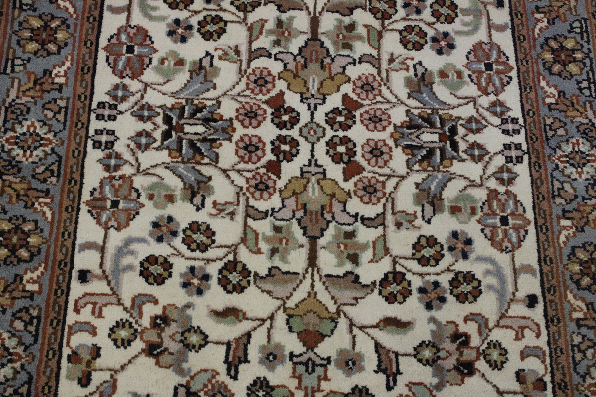 Back of Traditional Fine Herati hand-knotted rug