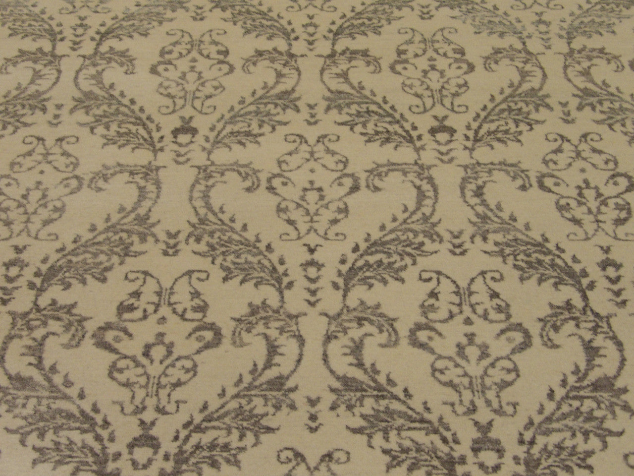 Back of Transitional Damask Floral Design hand-knotted rug