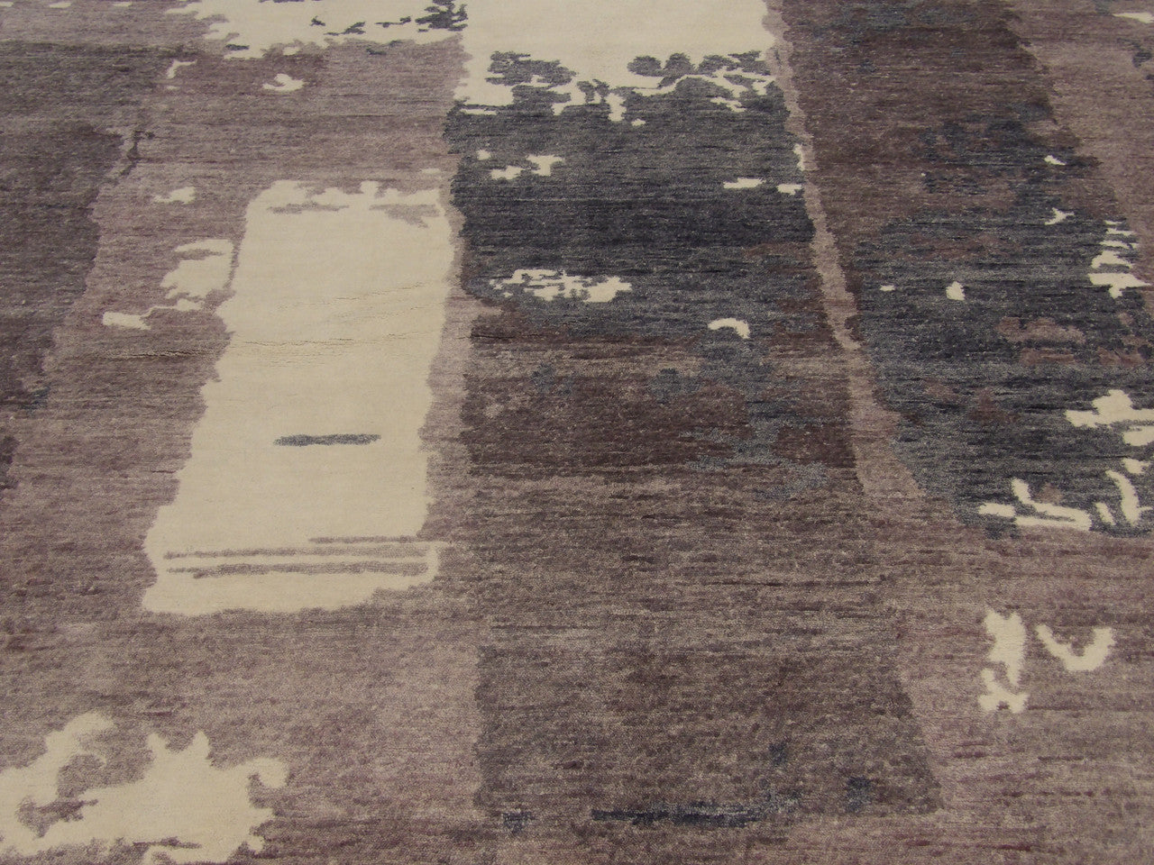 Modern Bamboo Marble Design rug border detail