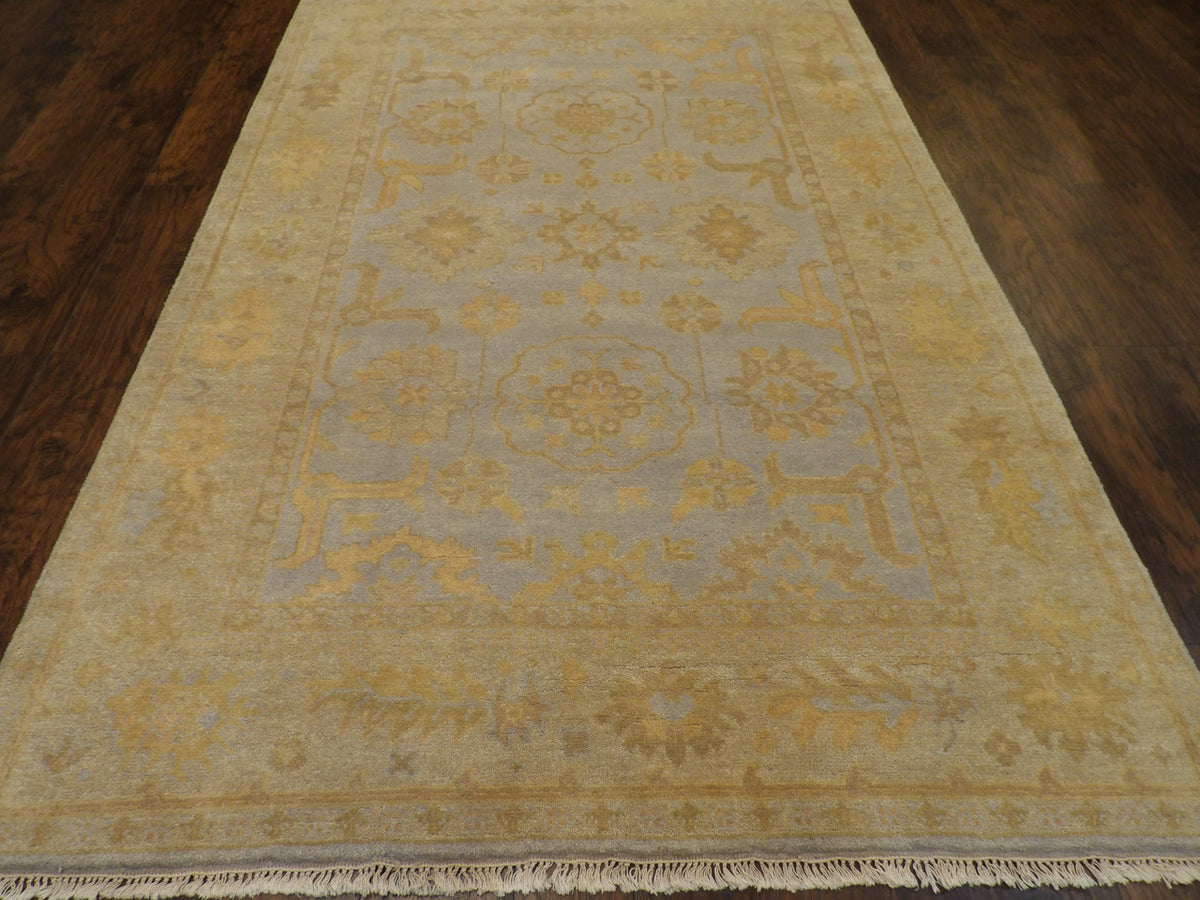 Turk Oushak Wash rug corner detail