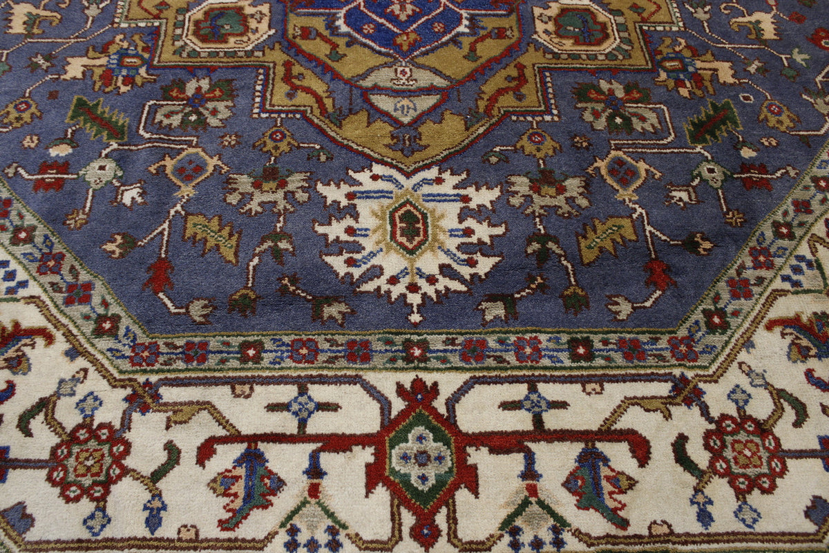 Tribal Indo Heriz rug border detail