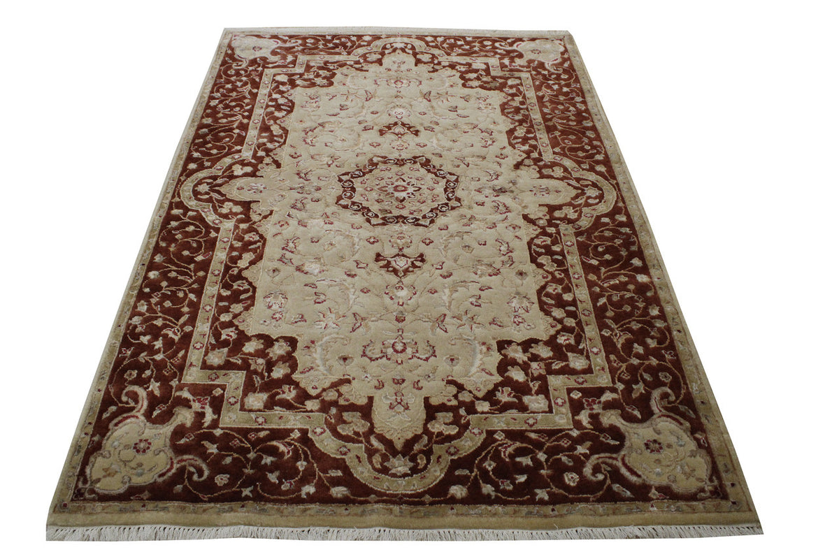 Traditional Jaipur Tabriz Design pattern detail