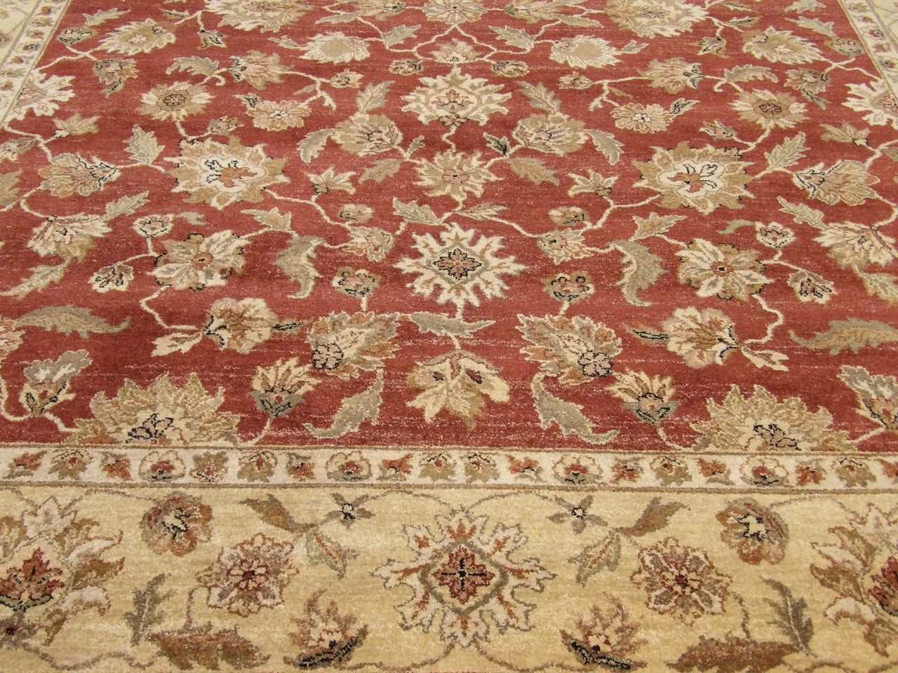 Agra Ziegler rug border detail