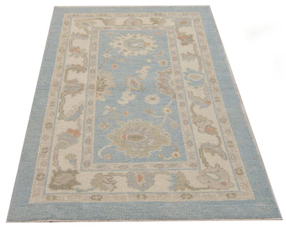 Vintage Oushak rug border detail