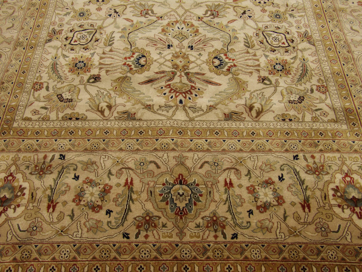 Haji Jalili rug border detail