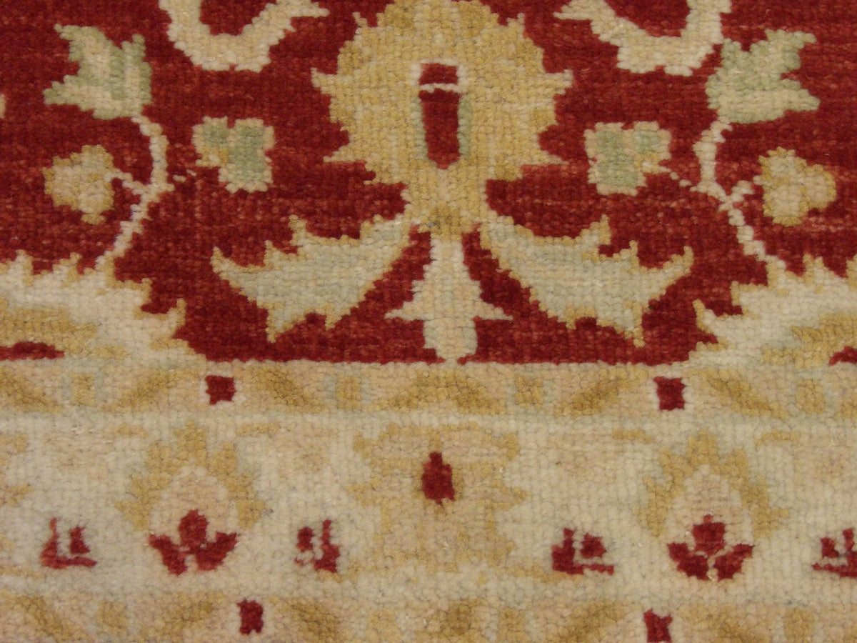 Agra Ziegler rug border detail