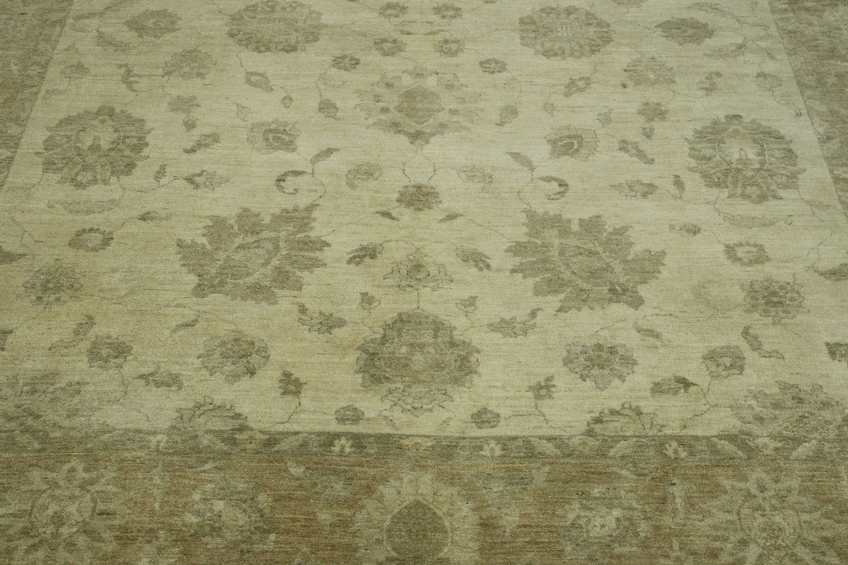 Oushak Chobi pattern detail